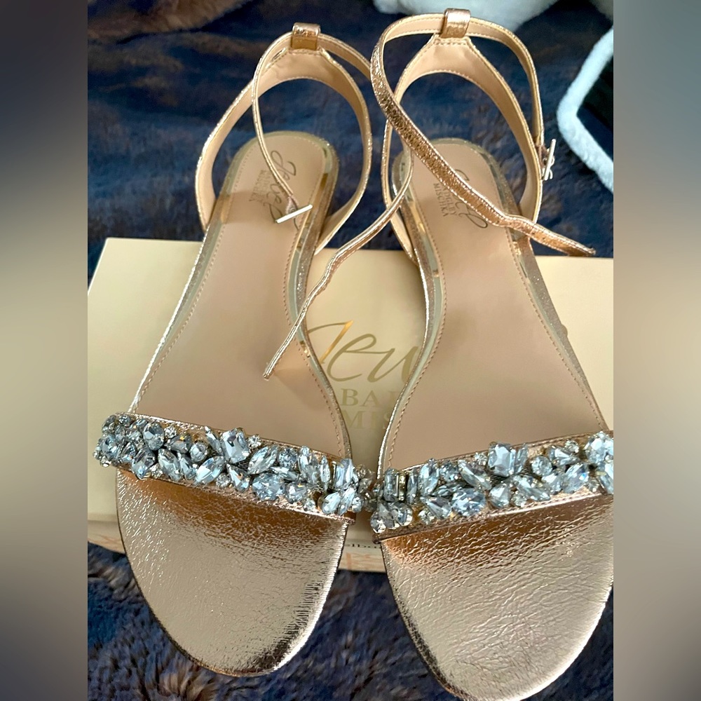 Jewel badgley Mischka Rose gold sandals